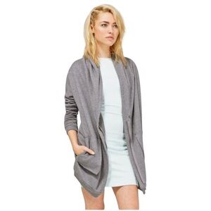 EUC Wilfred Free Rousseau Cardigan Oversized Half Zip Gray Relaxed Fit Aritzia S